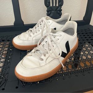 VEJA leather sneakers
